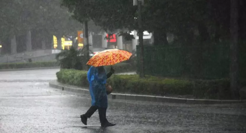 കേരളത്തിൽ 5 ദിവസം കനത്ത മഴയ്ക്കു സാധ്യത