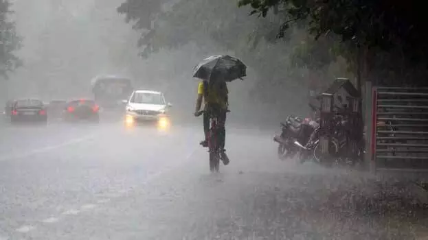 ബംഗാൾ ഉൾകടലിൽ ന്യുന മർദ്ദം രൂപപ്പെട്ടു; തെക്കൻ കേരളത്തിൽ മഴക്ക് സാധ്യത