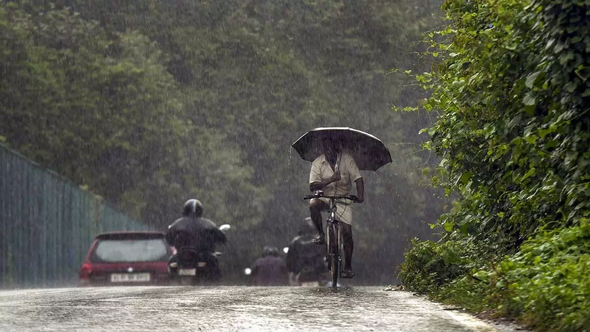 സംസ്ഥാനത്ത് അഞ്ച് ദിവസം കൂടി വേനൽ മഴ തുടരും