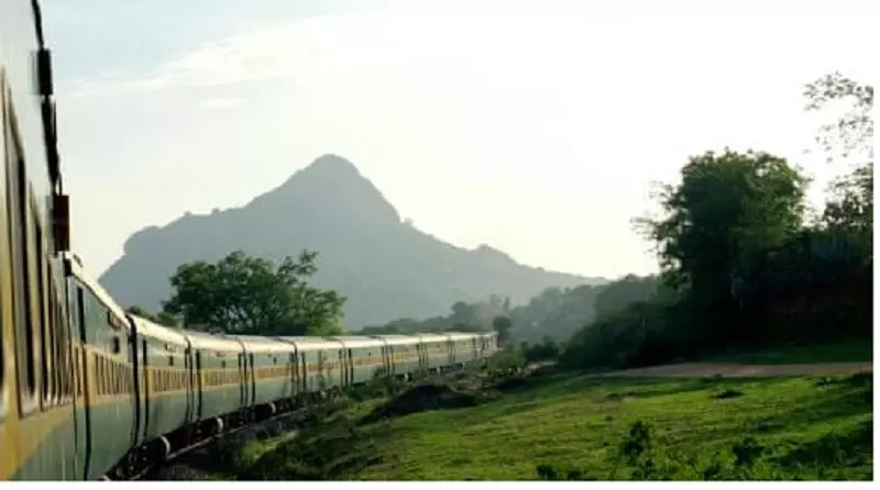 പടക്കവുമായി തീവണ്ടി യാത്ര വേണ്ട; മുന്നറിയിപ്പുമായി ആര്‍.പി.എഫ് 