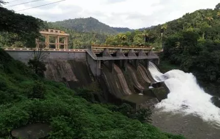 മണിയാർ, കല്ലാർകുട്ടി, പാംബ്ല ഡാമുകൾ തുറന്നു; തീരങ്ങളിൽ വസിക്കുന്നവർക്കായി ജാഗ്രതാ നിർദ്ദേശം