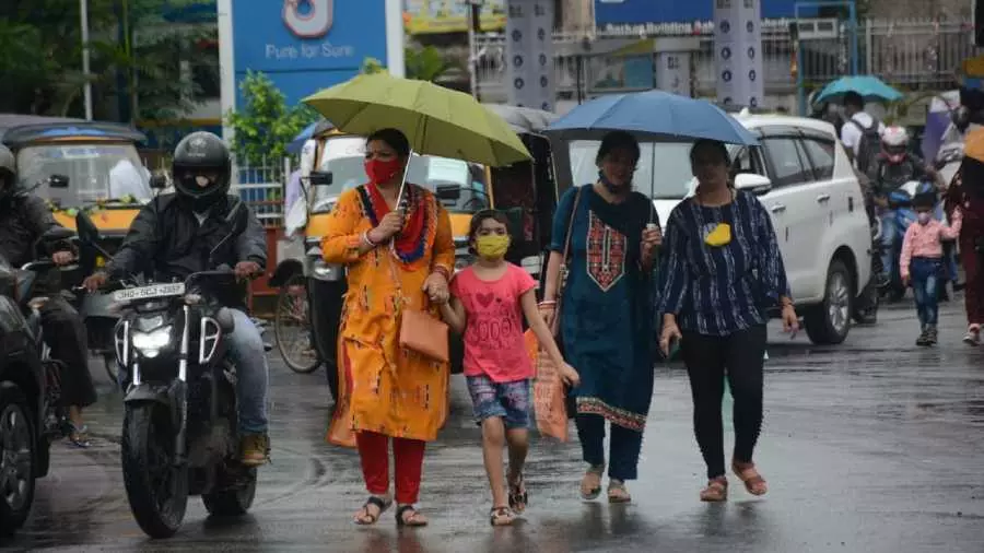 ഇന്ന് 3 ജില്ലകളിലെ വിദ്യാഭ്യാസ സ്ഥാപനങ്ങള്‍ക്ക് നിശ്ചിത ഇടങ്ങളില്‍ അവധി