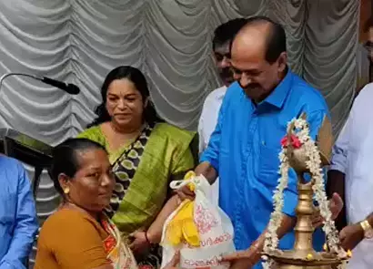 സംസ്ഥാനത്ത് ഓണക്കിറ്റ് വിതരണം തുടങ്ങി