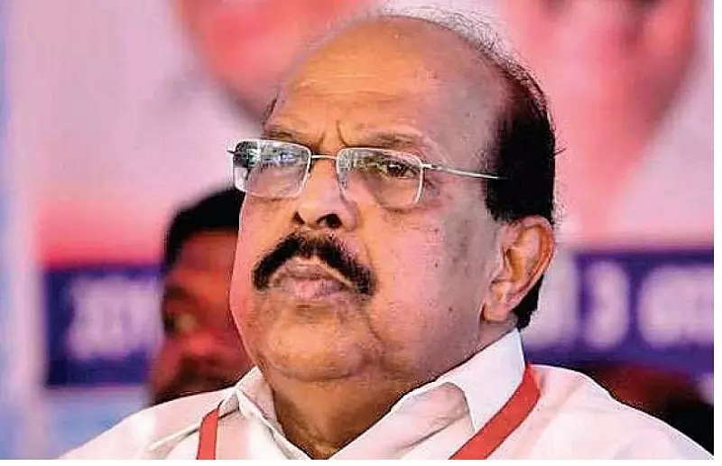 രാഷ്ട്രീയത്തിൽ കൈപിടിച്ച് കയറ്റിയവനെ കഴുത്തിന് പിടിച്ച് തള്ളിയിട്ടാണ് എംഎൽഎയും എംപിയുമൊക്കെ ആവുന്നത്: ജി സുധാകരൻ