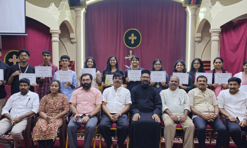 വിദ്യാർത്ഥികളെ ആദരിച്ച് റാസൽഖൈമ കേരള കൗ​ണ്‍സി​ല്‍ ചർച്ച്