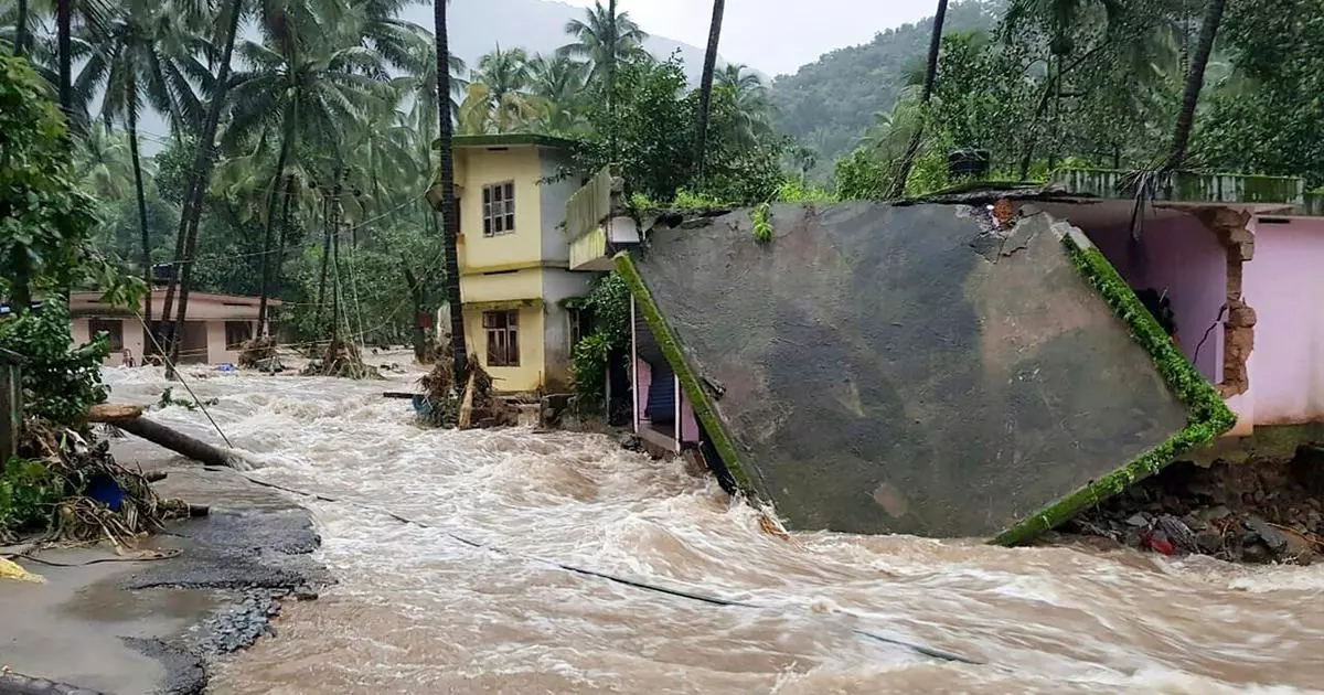 മഴക്കെടുതി ; സംസ്ഥാനത്ത് ഇന്ന് ആറ് മരണം